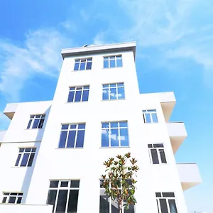 Kristal Albania