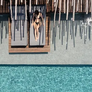 https://ikies-of-mykonos.hotels-in-mykonosisland.net